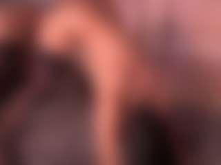 Live cam show with Izzy Wild - Twerk on fapnchat