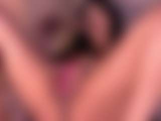 Izzy Wild's Live Sex Cam Show