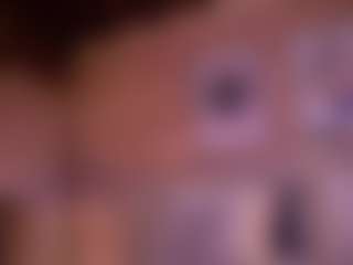Izzy Wild's Live Sex Cam Show