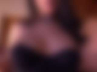 Izzy Wild's Live Sex Cam Show