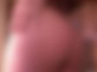 Live cam show with Izzy Wild - Fingering on Sweet Sext