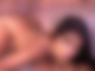 Live cam show with Izzy Wild - Handjob on Stripli.com