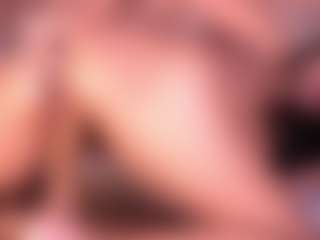 Izzy Wild's Live Sex Cam Show