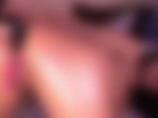 Live cam show with Izzy Wild - Dildo on Instabang