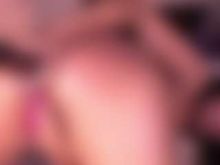 Live cam show with Izzy Wild - Ass Bouncing on sexytreat.net