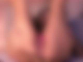 Izzy Wild's Live Sex Cam Show