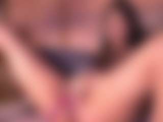 Live cam show with Izzy Wild - Young Adult on iamadamtest123.com