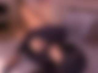 Izzy Wild's Live Sex Cam Show