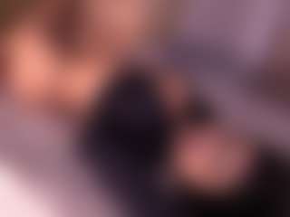 Izzy Wild's Live Sex Cam Show