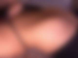 Izzy Wild's Live Sex Cam Show