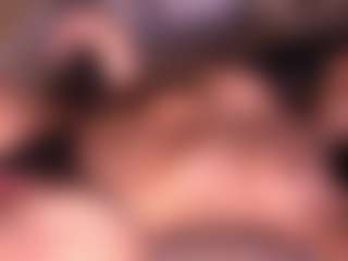 Izzy Wild's Live Sex Cam Show