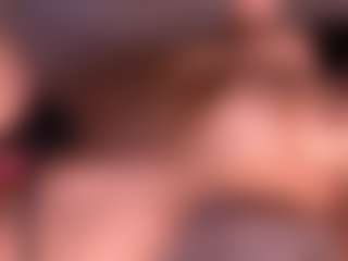 Izzy Wild's Live Sex Cam Show
