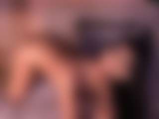 Izzy Wild's Live Sex Cam Show