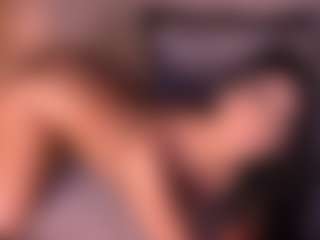 Izzy Wild's Live Sex Cam Show