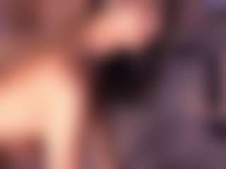 Izzy Wild's Live Sex Cam Show
