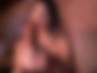 Izzy Wild's Live Sex Cam Show