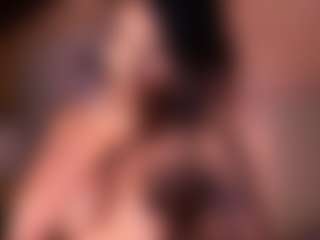 Izzy Wild's Live Sex Cam Show