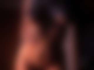 Izzy Wild's Live Sex Cam Show