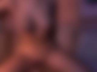 Izzy Wild's Live Sex Cam Show