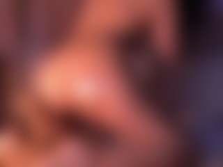 Izzy Wild's Live Sex Cam Show