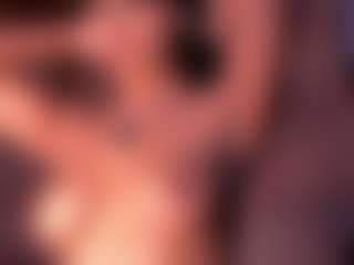 Izzy Wild's Live Sex Cam Show