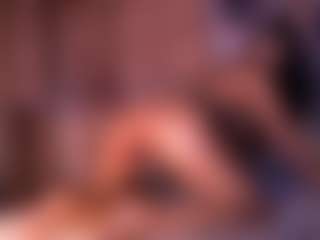 Izzy Wild's Live Sex Cam Show