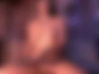 Izzy Wild's Live Sex Cam Show