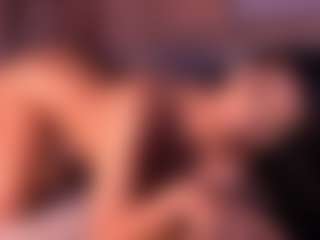 Izzy Wild's Live Sex Cam Show