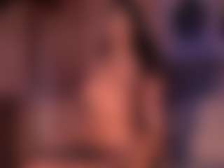 Izzy Wild's Live Sex Cam Show