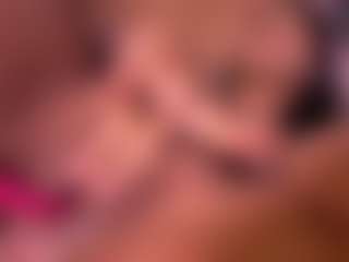 Izzy Wild's Live Sex Cam Show
