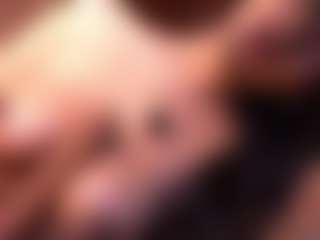 Izzy Wild's Live Sex Cam Show