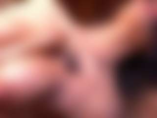 Izzy Wild's Live Sex Cam Show