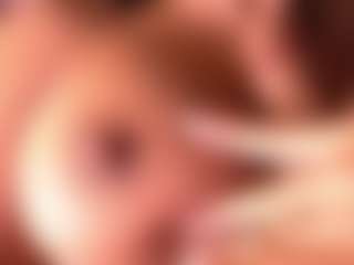Izzy Wild's Live Sex Cam Show