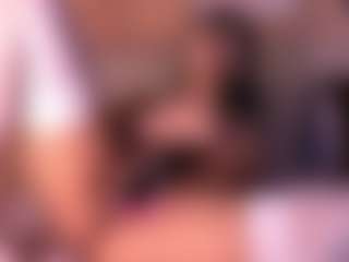 Izzy Wild's Live Sex Cam Show
