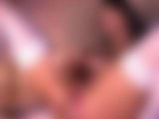 Live cam show with Izzy Wild - Joi on livesuperchat.net