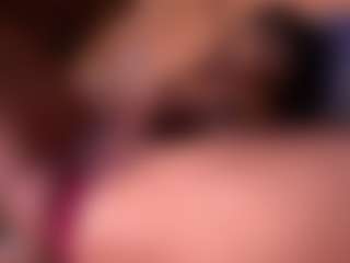 Izzy Wild's Live Sex Cam Show