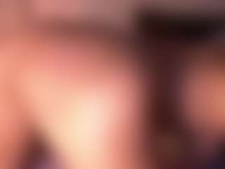Izzy Wild's Live Sex Cam Show