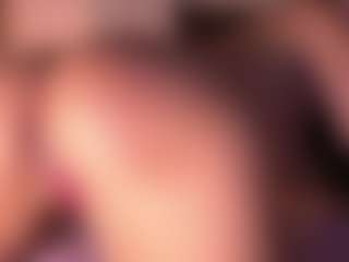 Izzy Wild's Live Sex Cam Show