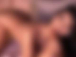 Izzy Wild's Live Sex Cam Show