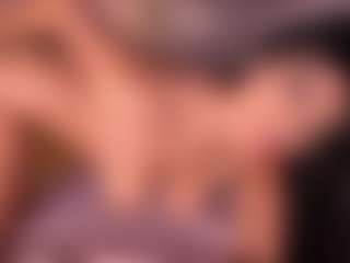 Izzy Wild's Live Sex Cam Show