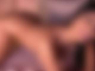 Izzy Wild's Live Sex Cam Show