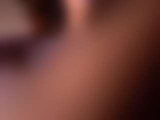 Izzy Wild's Live Sex Cam Show