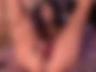 Izzy Wild's Live Sex Cam Show