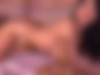 Live cam show with Izzy Wild - Cum In Pussy on Camsoda