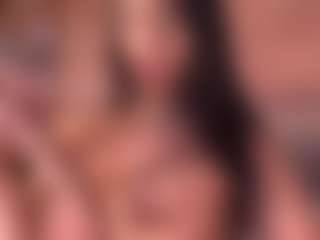 Izzy Wild's Live Sex Cam Show