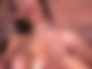 Izzy Wild's Live Sex Cam Show