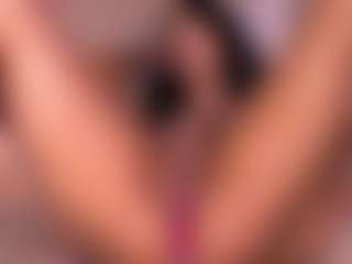 Izzy Wild's Live Sex Cam Show