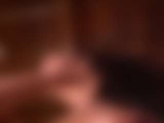 Izzy Wild's Live Sex Cam Show