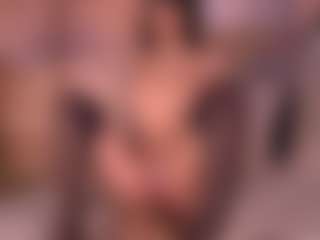 Izzy Wild's Live Sex Cam Show