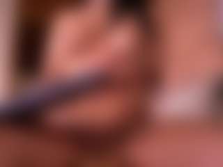 Izzy Wild's Live Sex Cam Show
